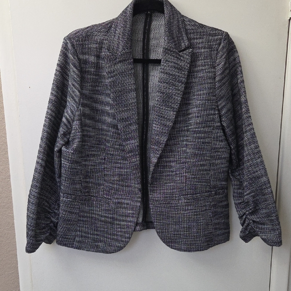 Amanda & Chelsea Black and White Blazer